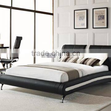 Italian design black and white PU leather bed