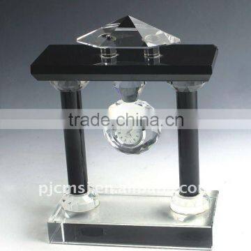 CC-048, crystal table clock