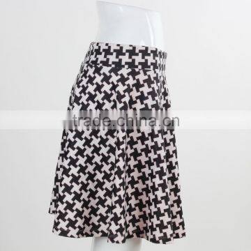 F5S43015 European Style Women Houndstooth Printed Flippy Skirts photo-2