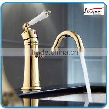 China Brass Bathroom Faucet