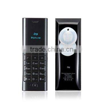 Small GSM MobilePhone Mini Bluetooth Activate Paring Headset/Dialer Companion D1
