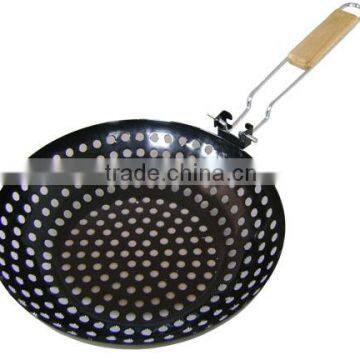 Round Nonstick Grilling Skillet/Roasting Pan, Available in Various Sizes