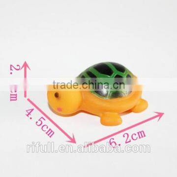 Custom 100% food grade silicone turtle child toy with squeaker