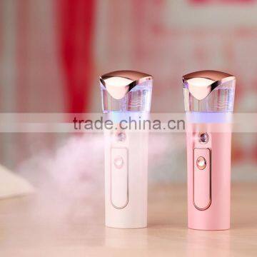 SKINEAT Nano Handy Mist Spray Mini Beauty Instrument With USB Power Bank Pearl Pink Atomization Facial Mister Humectant Steamer