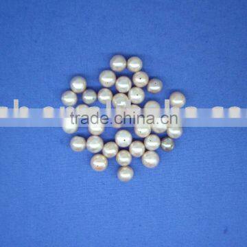 cultured round freshwater pearl dyed into different color