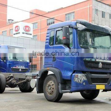 Howo T5G Cargo Crane Truck Chassis 180HP 4X2 Low Price Sale photo-3