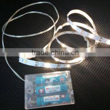 1M 30 LED STRIP LIGHT WITH BATTERY BOX