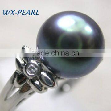 Black tihitian pearl ring with diamond and silver ring