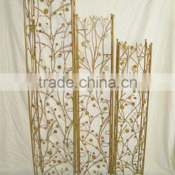 folding screen