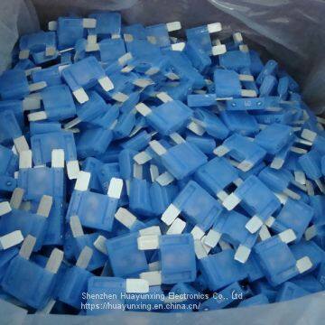 0299060.ZXNV  Littelfuse MAXI Blade Fuses Rated 32V