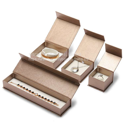 China custom jewellery pendant bracelet packaging magnetic cardboard paper jewelry box with factory price