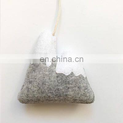 Hot Sale Baby Play Toys Hanging, Woodland Nursery Polar Bear and Seal, Baby Shower Gift Vietnam Supplier photo-2