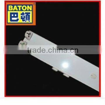 Fluorescent Light Fixture/Lighting bracket
