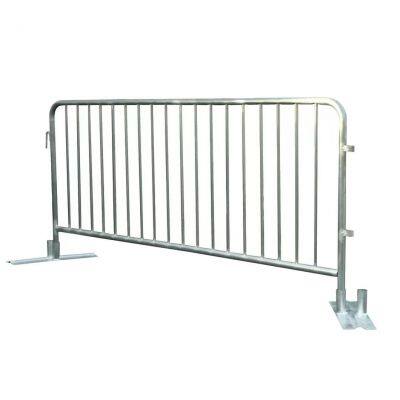 Modular Crowd Control Barrier 2.4m Length With Rubber Base for Stadium Safety