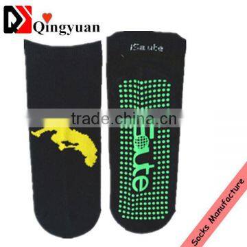 Trampoline pilates Socks cotton anti-slip non skid jump socks