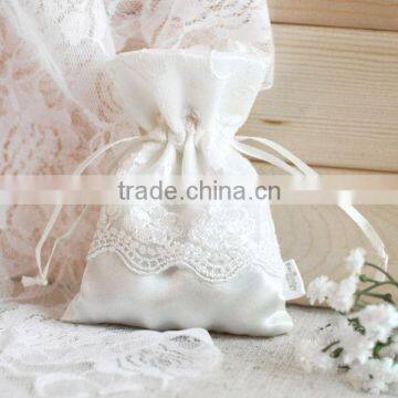 2014 Fabric Drawstring Jewelry Pouch Pattern