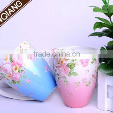 wholesale ceramic mugs personalized with handle and spoon