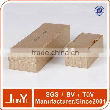 Gold and Black Cufflink Wine Paper Package Box With Handle photo-2