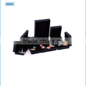 Luxury Jewelry Gift Paper Packaging Box With Custom Printing photo-5