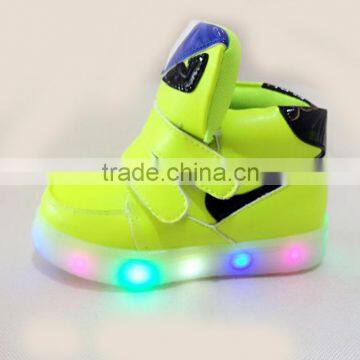 The autumn winter new shoes LED lamp luminous shoes for children sports shoes shoes wholesale code for men and women