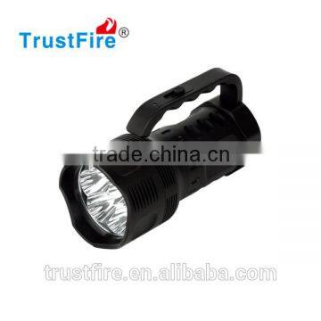 High quality powerful flashlight S700 using 7*CREE XM-L T6 leds switch on the handle Aluminum alloy powerful flashlight