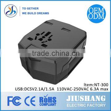 China Hot Sale Universal Car Charger With Travel Adaptor and Wall Socket photo-3