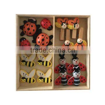 Wooden colorful bee fridge magnet self adhensive wooden sticker for home or garden decoration