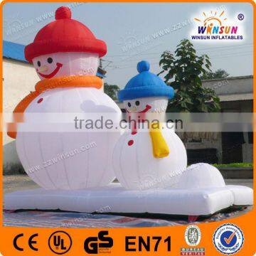 attractive design giant inflatable snowman family