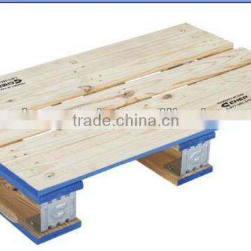 offer types of pallets pine wood