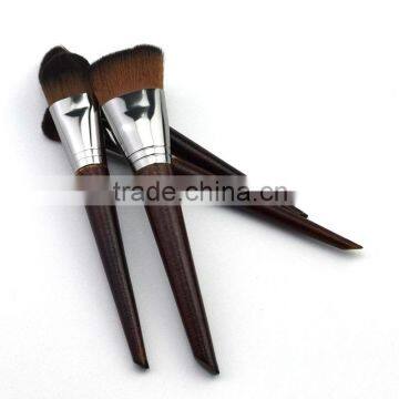 2017 NEW Good Quality Sandalwood Makeup Brush Personalized photo-4