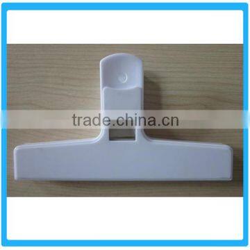 High Quality Plastic Large Clamp