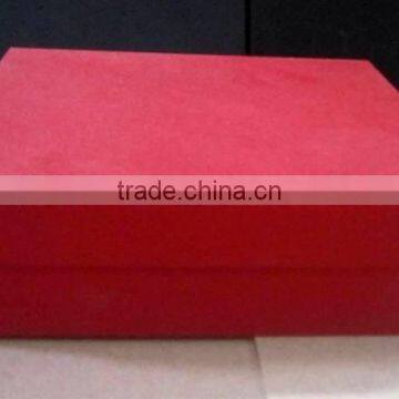 High quality packaging box with fabric inside