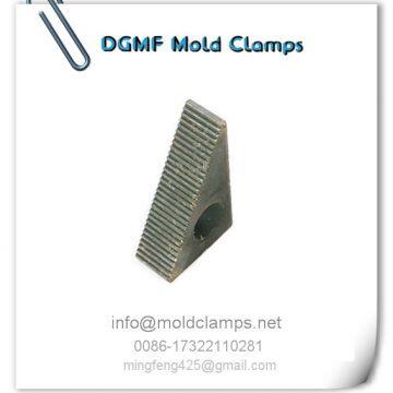 Step Block Mold Clamp