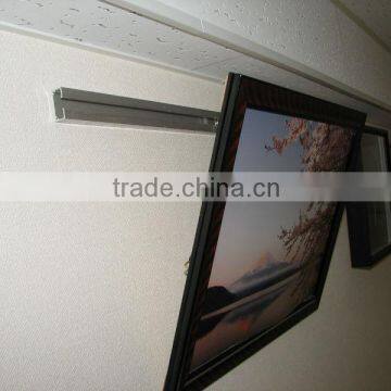 Popular and easy to use aluminum picture rail at reasonable prices with high performance made in Japan