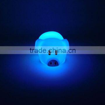 Room Decoration Happy Plastic Pig Shape 7 Color Changing Mini Light With 3 Button Cell photo-2