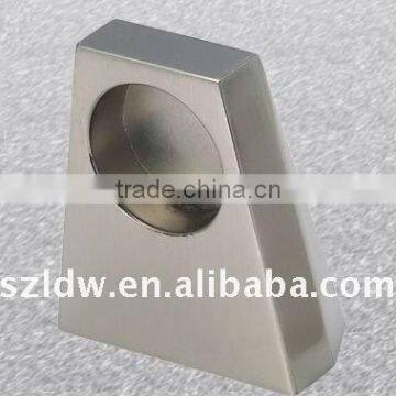 Zinc alloy diecasting handles holder