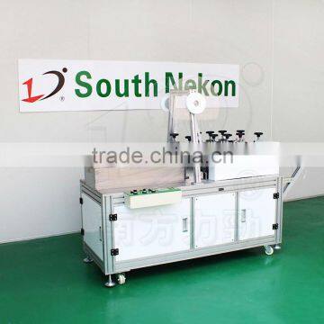 Gauze mask machine