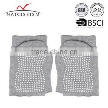 Custom Sport Yoga Socks Wholesale Sweat-absorbent Pilates Socks photo-4