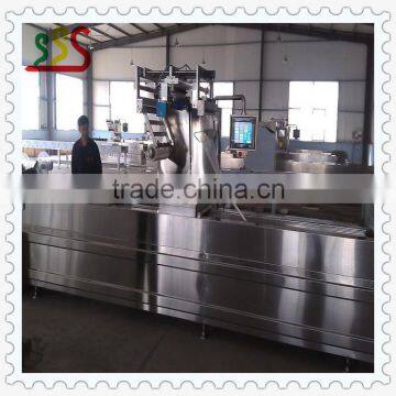 High Efficiency Automatic Thermoforming Vacuum Packing Machinery With Automatic Marking System photo-2
