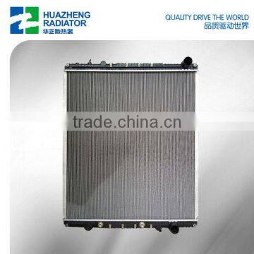 Heavy Duty Truck Plastic Tank Aluminum Core Manufacturer Auto Radiator photo-4
