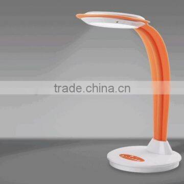 TT-TD-802 New Design Ultra Bright Led Desk Lamps photo-3