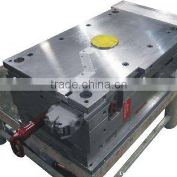 hot runner mold