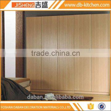 Simple design bedroom wardrobe design model in melamine wardrobe in foshan