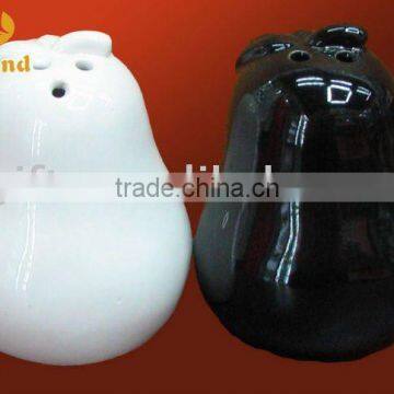 2011 unique ceramic cruet set pear salt and pepper shakers