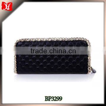 Trendy leather lady wallet with internal pocket for phone in black