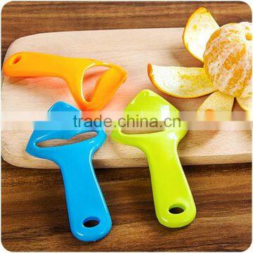 J456 plastic orange peeler/Creative orange opener/citrus peeler