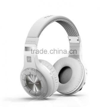 Stylish Foldable Bluetooth Headphone with Ergonomic Design Model HS01