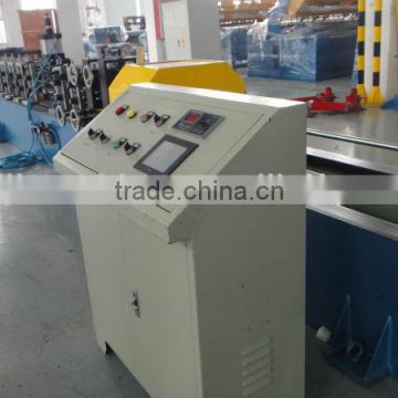 Automatic shutter slats roll forming machine