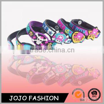 2016 Hot selling wholesale cheap custom halloween skull bracelet kids cartoon silicone bracelet                        
                                                                                Supplier's Choice