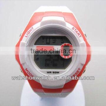 latest trend design cheap lcd electronic sports fashion smart watch 2013